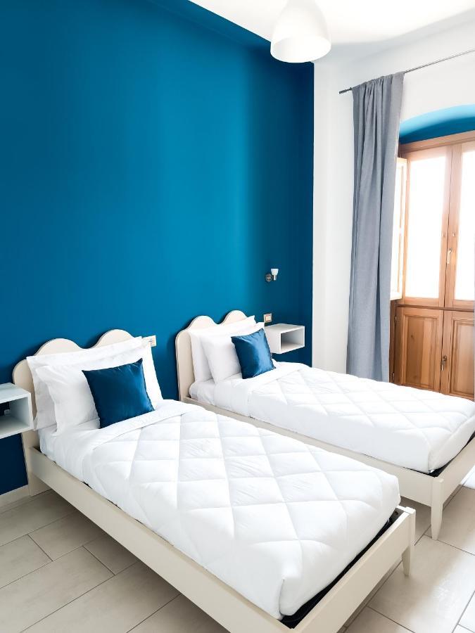 La Residenza B&B Giba Exteriör bild